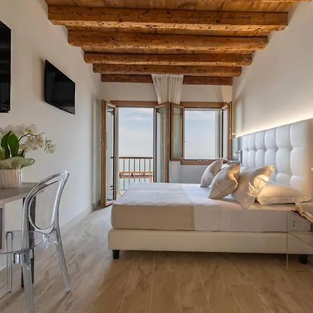 Bed and breakfast Stravedo Sunset *